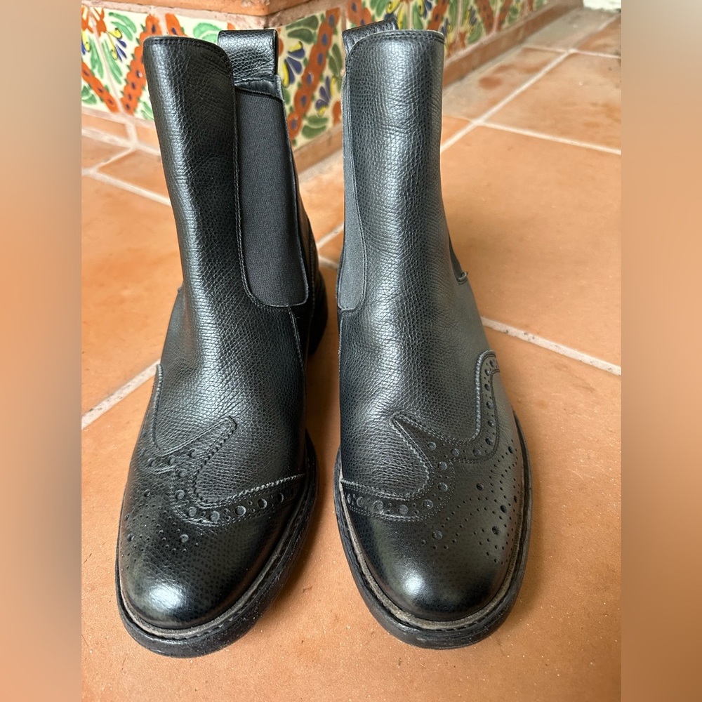 Burberry black brogue Chelsea bootie. Size 37 Elastic sides easy pull on.
